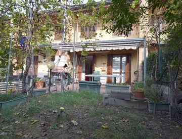 Villa In Vendita In Via Felice Cavallotti A Lodi 200mq Casa It