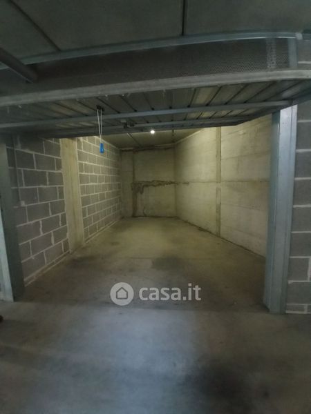 Garage Posti Auto In Vendita A Tivoli In Zona Campo Limpido Favale