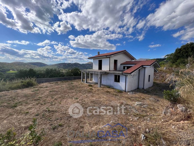 Rustici Casali Con Giardino Privato In Vendita A Itri Casa It