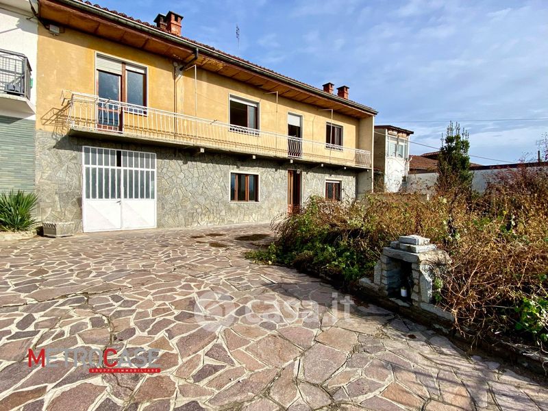 Villetta a Schiera in Vendita in Borgata Ghioni 3 a Montà 120mq Casa it