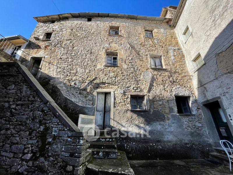 Rustici Casali In Vendita A Ricc Del Golfo Di Spezia Casa It