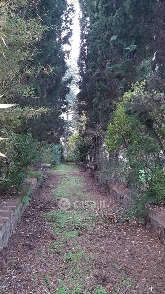 Rustico Casale In Vendita In Via DEI FIENILI A Velletri 200mq Casa It