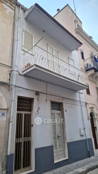 Casa Indipendente In Vendita In Zona Centro A Ragusa Mq Casa It