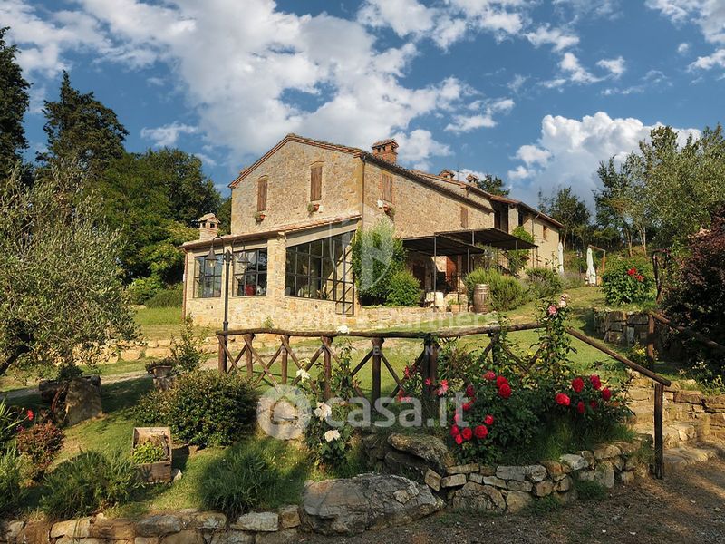 Case Con Piscina In Vendita In Provincia Di Perugia Casa It