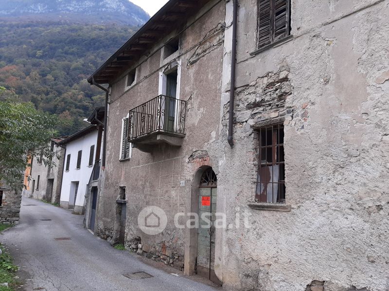 Rustico Casale In Vendita In Via Cascine A Grandola Ed Uniti Mq