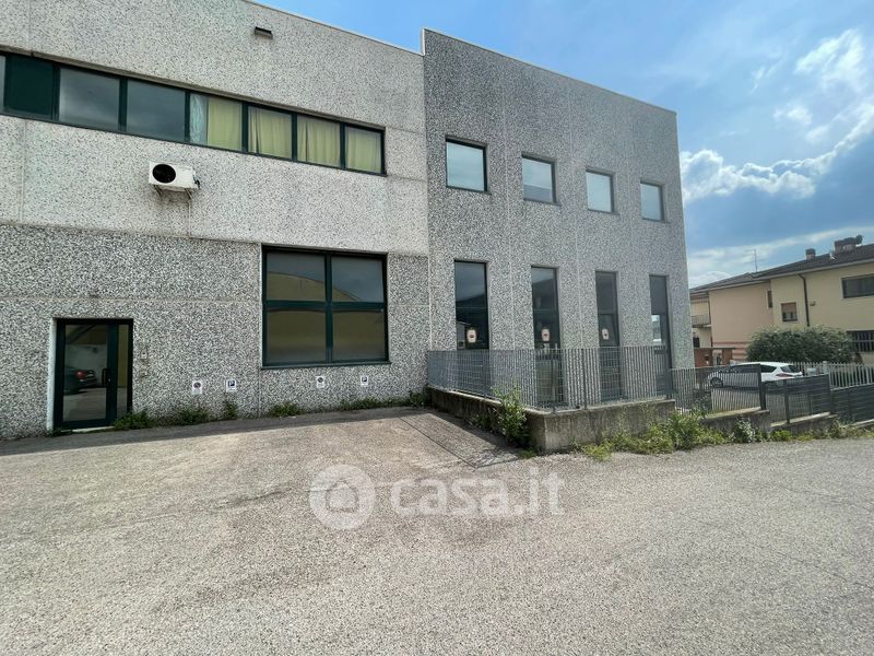 Capannoni In Vendita A Negrar Di Valpolicella In Zona Arbizzano Santa