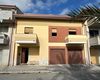 Casa indipendente in vendita