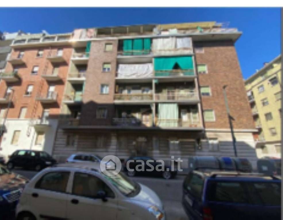 Appartamento in Vendita in Via Emilio Bongiovanni 26 a Torino