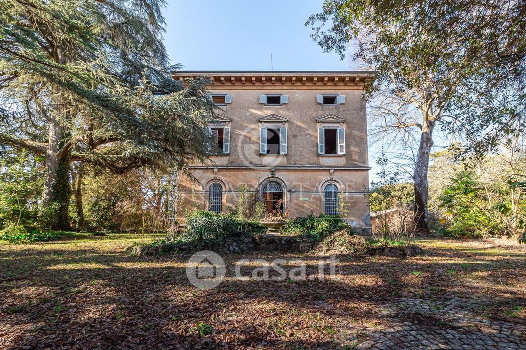 Villa in Vendita in Via Mazzini a Orvieto
