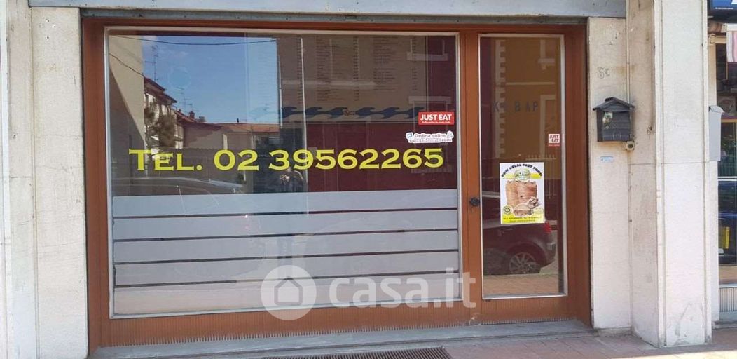 Negozio/Locale commerciale in Affitto in a San Giuliano Milanese
