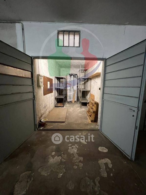 Garage/Posto auto in Vendita in Via Plava 42 a Torino