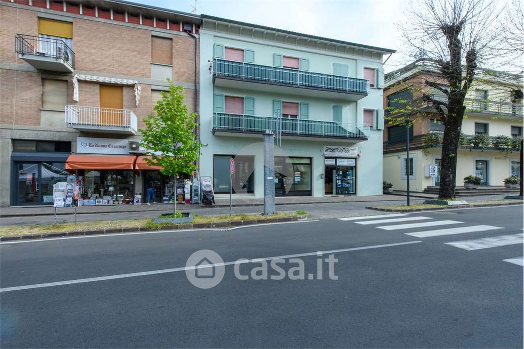 Negozio/Locale commerciale in Affitto in Via Antonio Gramsci 3 a San Polo d'Enza