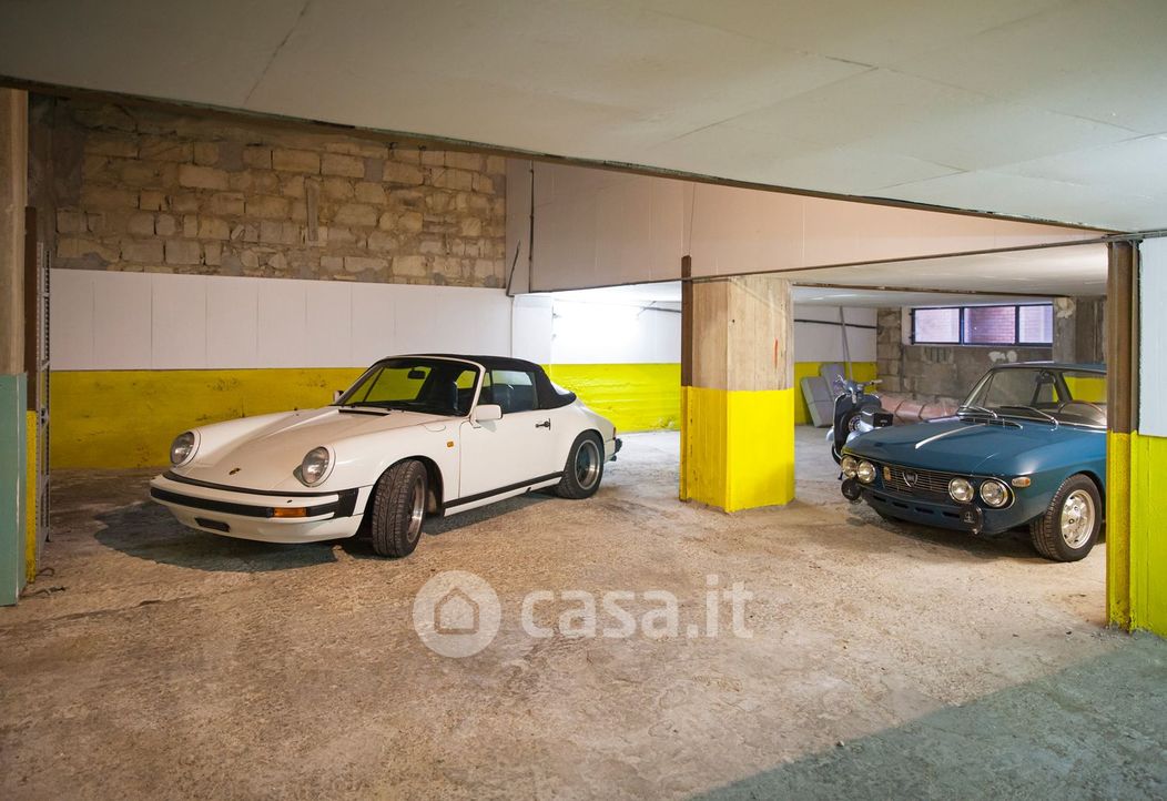 Garage/Posto auto in Vendita in Via Risorgimento 44 a Ragusa