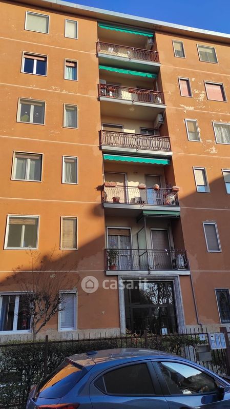 Appartamento in Vendita in Via Mario Pettenghi a Pavia