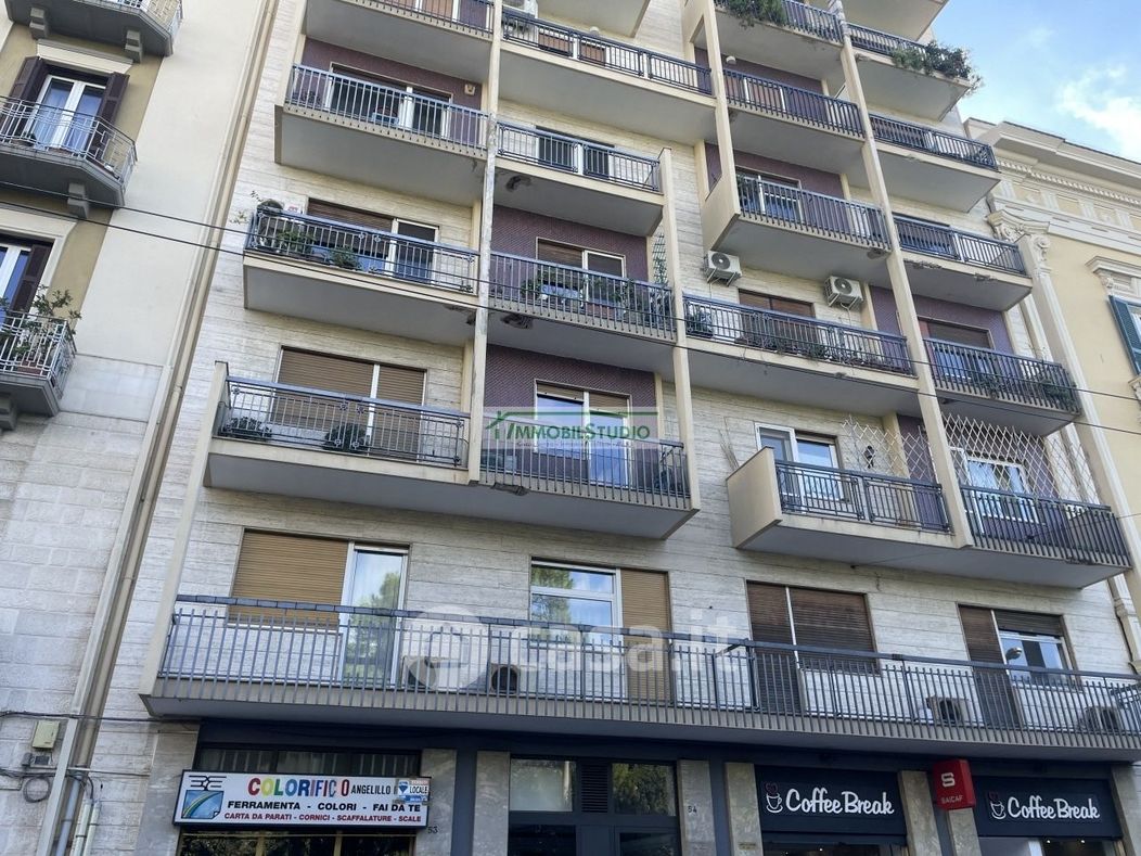 Appartamento in Vendita in Piazza G. Garibaldi 54 a Bari