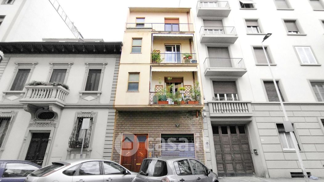 Appartamento in Vendita in Via Jacopo Nardi 57 a Firenze