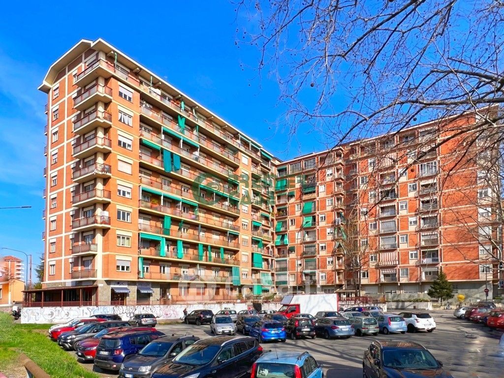 Appartamento in Vendita in Via Gottardo 39 a Torino