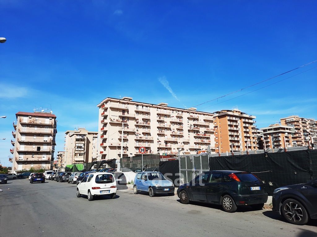Appartamento in Vendita in Via Bazzano 23 a Palermo
