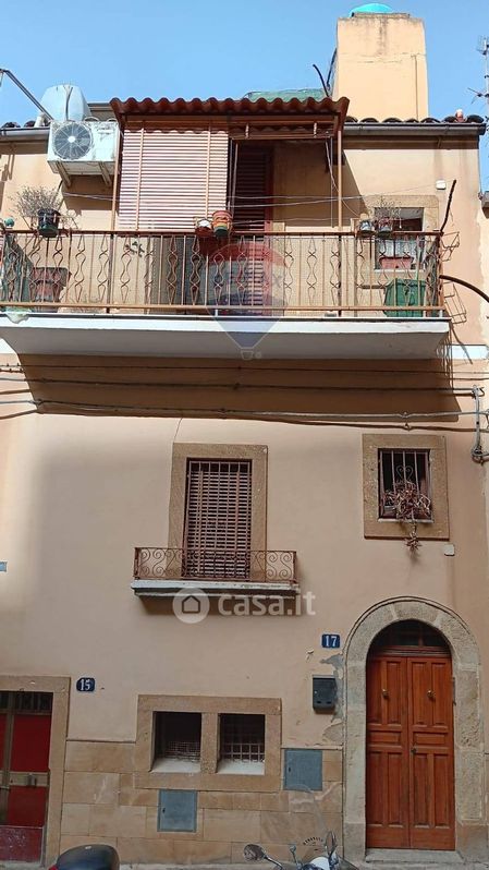 Appartamento in Vendita in Via Santa Lucia 17 a Caltagirone