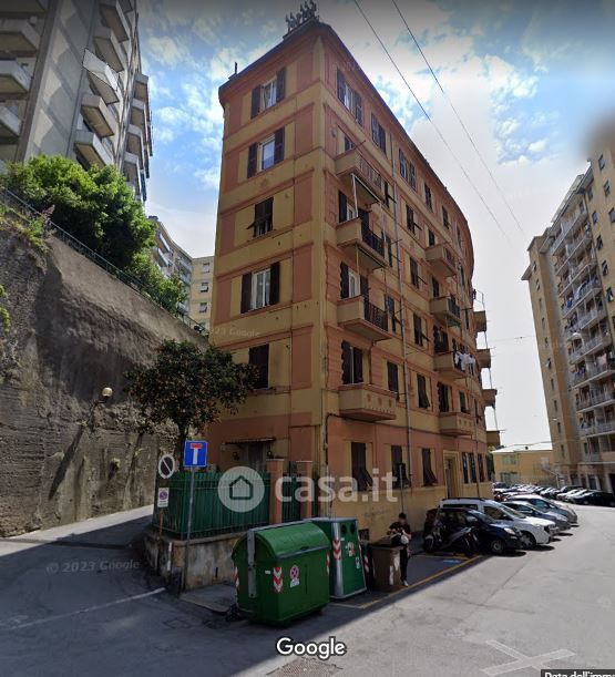 Appartamento in Vendita in Via Gian Battista Monti 44 a Genova