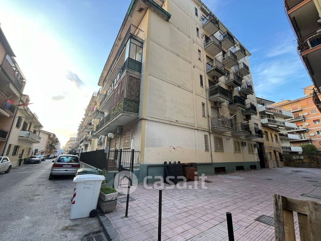 Appartamento in Vendita in Via Avellino 17 a Caserta