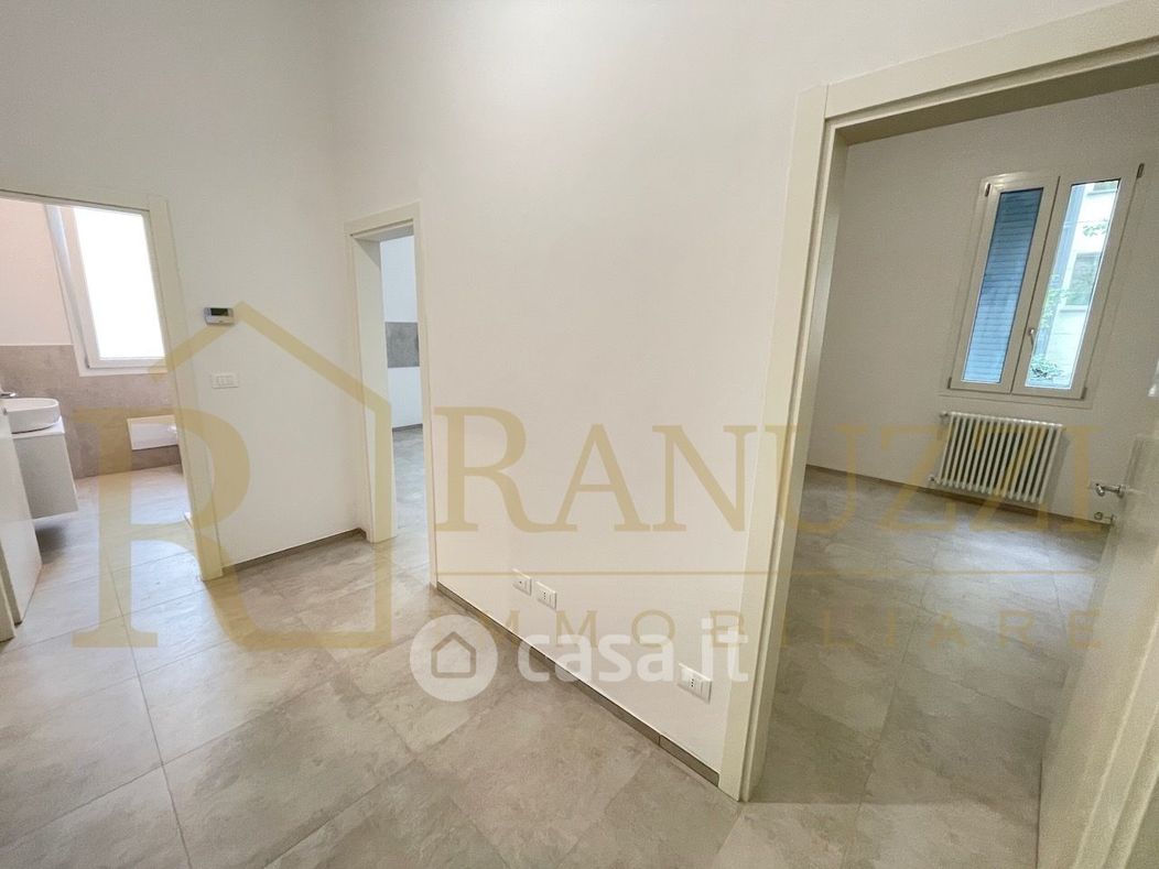 Appartamento in Vendita in Via Francesco Orioli 9 a Bologna