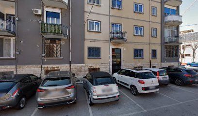 Appartamento in Vendita in Via Clinia a Bari