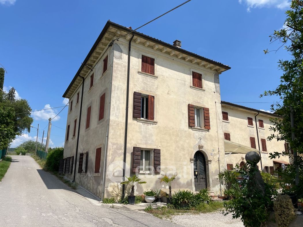 Rustico/Casale in Vendita in Via cao di sopra 20 a San Martino Buon Albergo