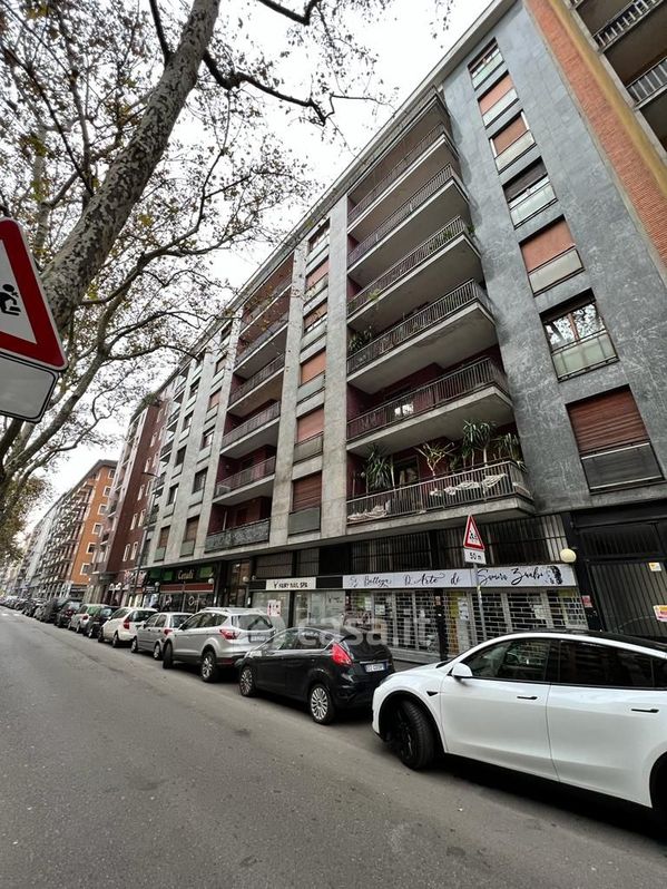 Appartamento in Vendita in Via Giambellino 41 /A a Milano