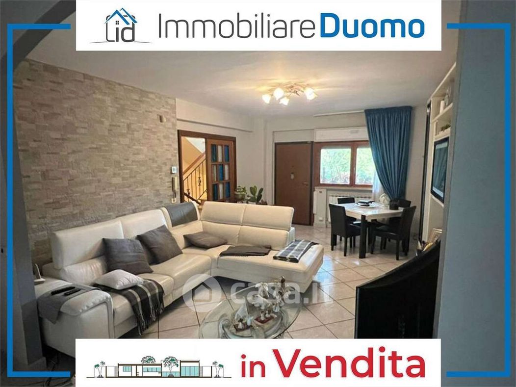 Casa indipendente in Vendita in Via Pasquale Martignetti a Benevento