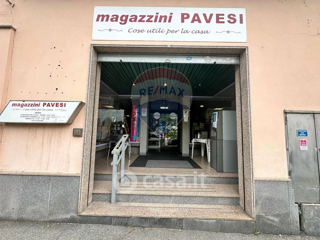 Negozio/Locale commerciale in Vendita in Via Fratelli Rosselli 55 a Biella