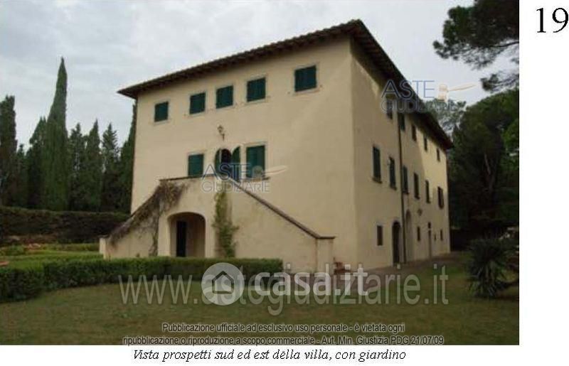 Appartamento in Vendita in a Montecatini Val di Cecina