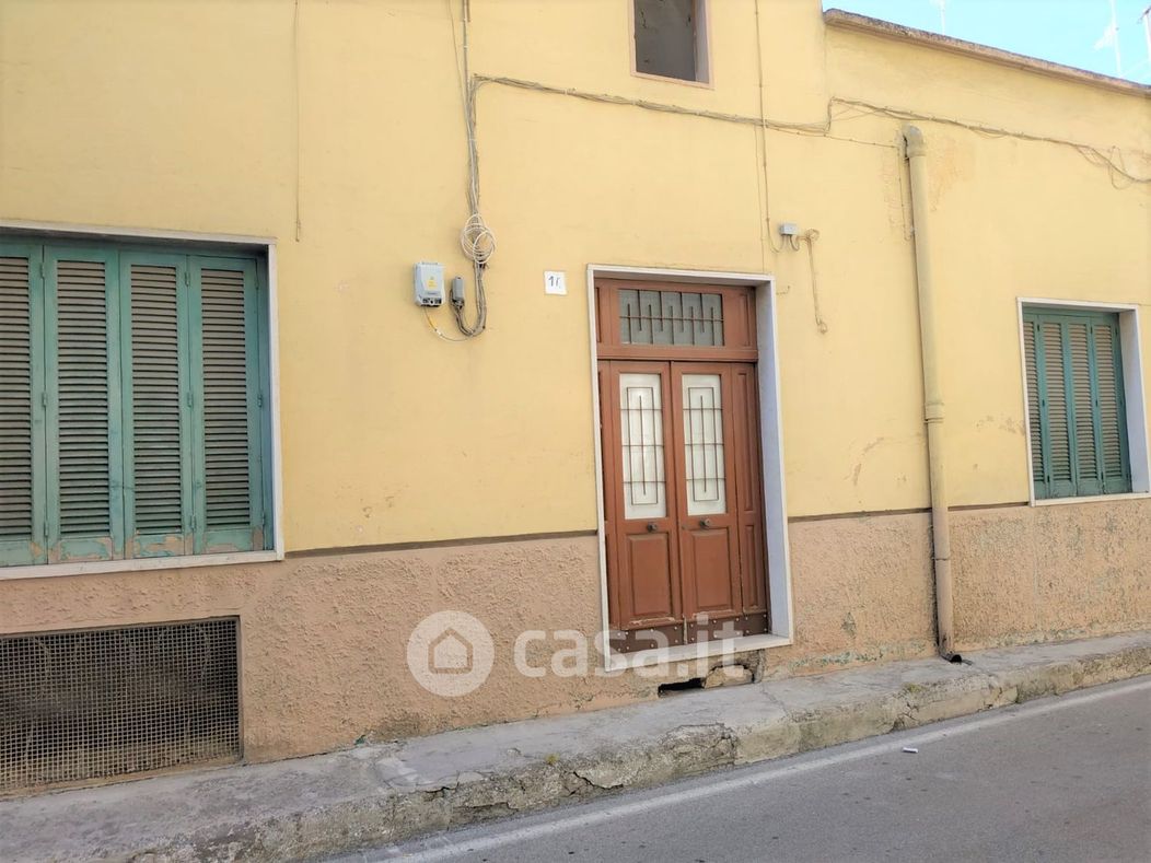 Appartamento in Vendita in Via CARBONARA PONTE 14 a Bari