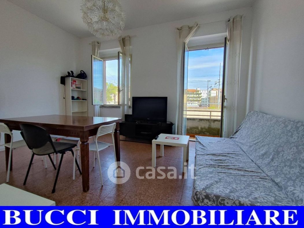 Appartamento in Vendita in Via Gran Sasso a Pescara