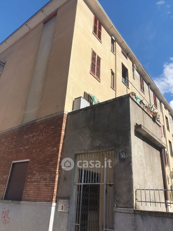 Appartamento in Vendita in Via Degli Apuli 5 a Milano