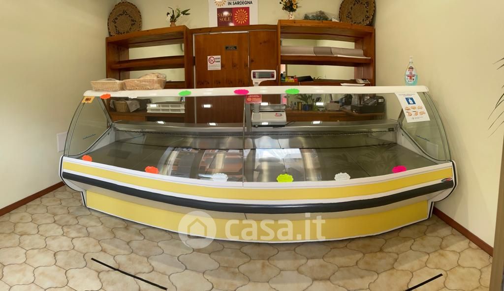Negozio/Locale commerciale in Affitto in Via Alceo Cattalochino 34 a Sassari