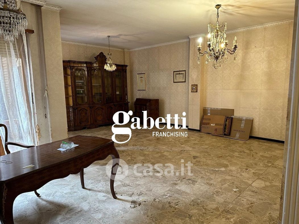Appartamento in Vendita in Via San Giuseppe Cafasso a Asti