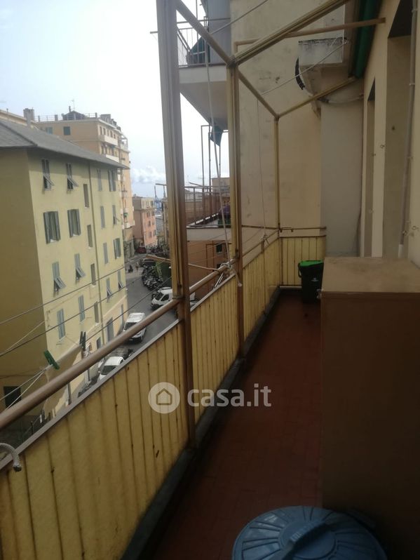 Appartamento in Vendita in Via Ponza 9 a Genova