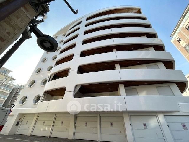 Appartamento in Vendita in Via T. Tasso 100 a Pescara