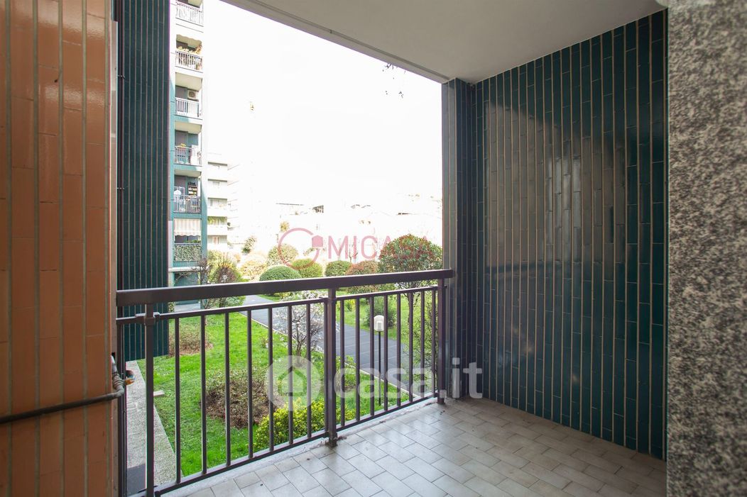 Appartamento in Affitto in Via Valtellina 32 a Milano