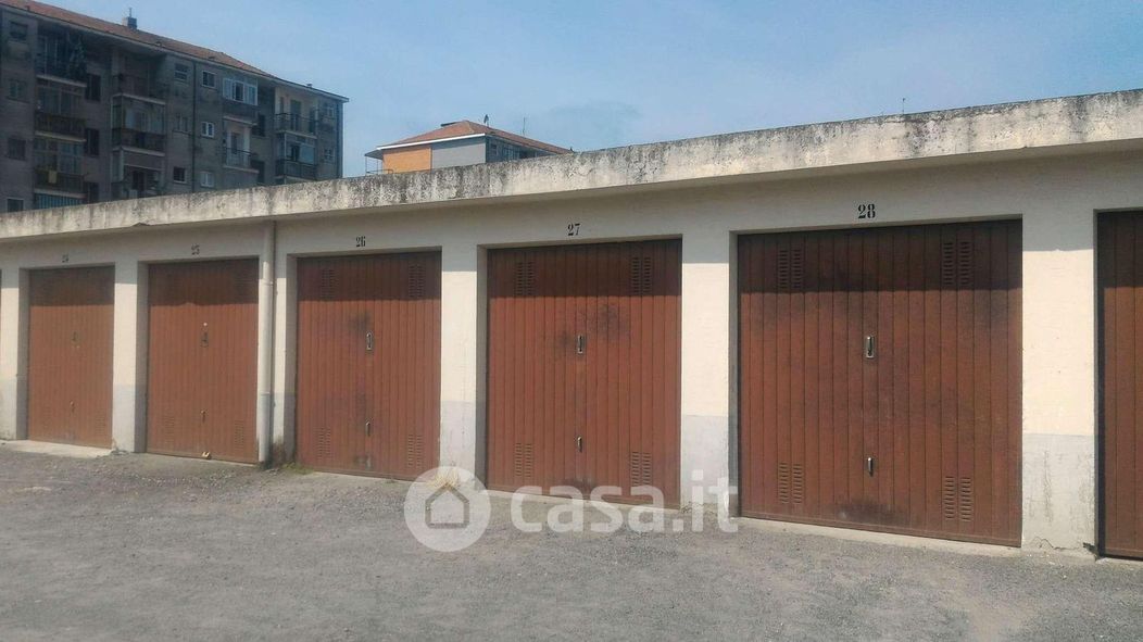 Garage/Posto auto in Affitto in Via D. Di Nanni 9 a Orbassano