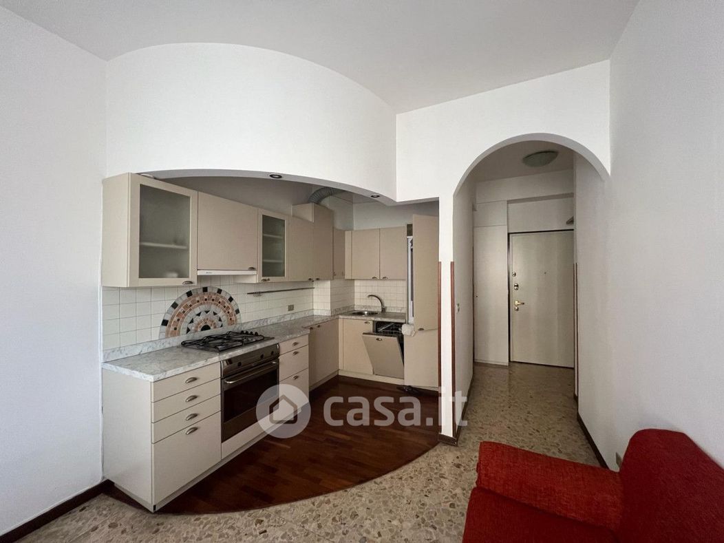 Appartamento in Affitto in Via Lodovico Muratori 54 a Milano