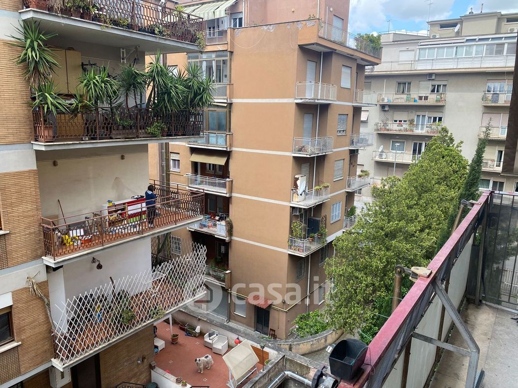 Appartamento in Vendita in Piazza Conca d'Oro 25 a Roma