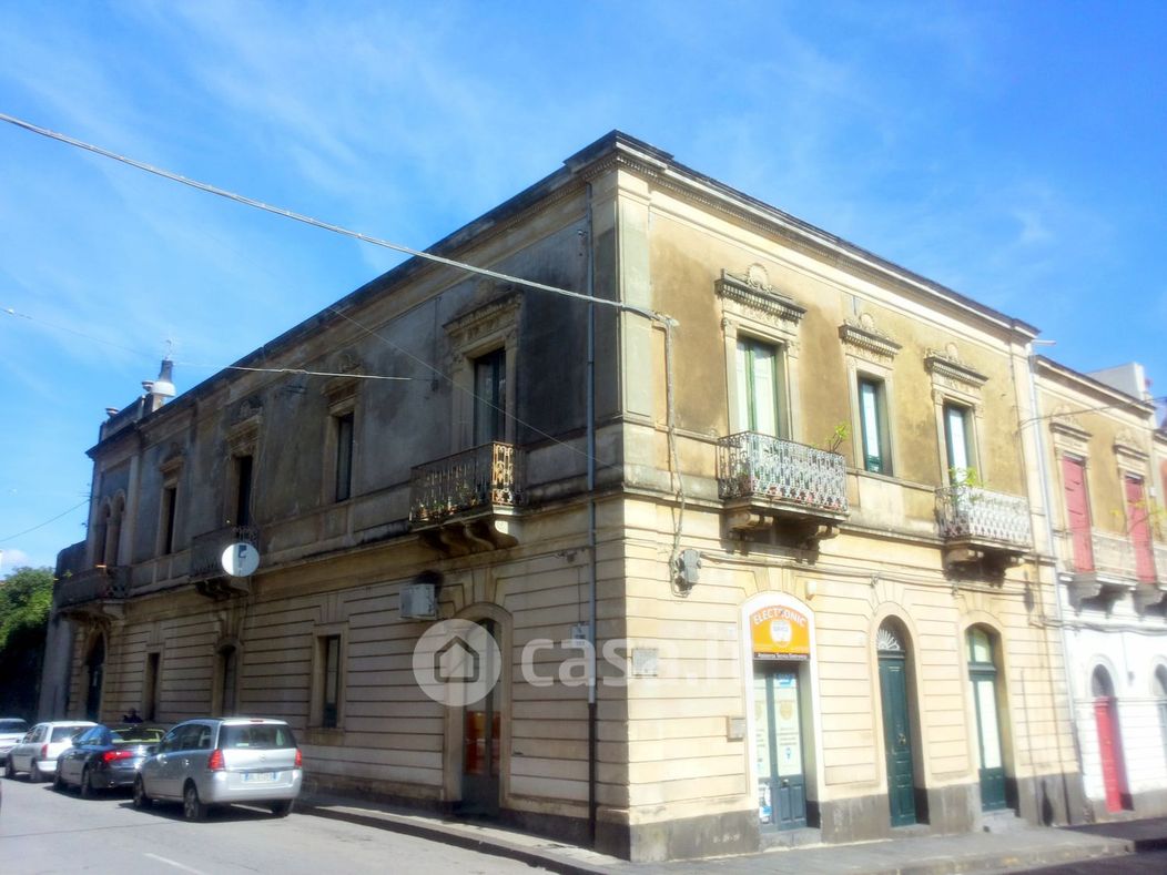 Casa indipendente in Vendita in Corso Italia 307 a Riposto