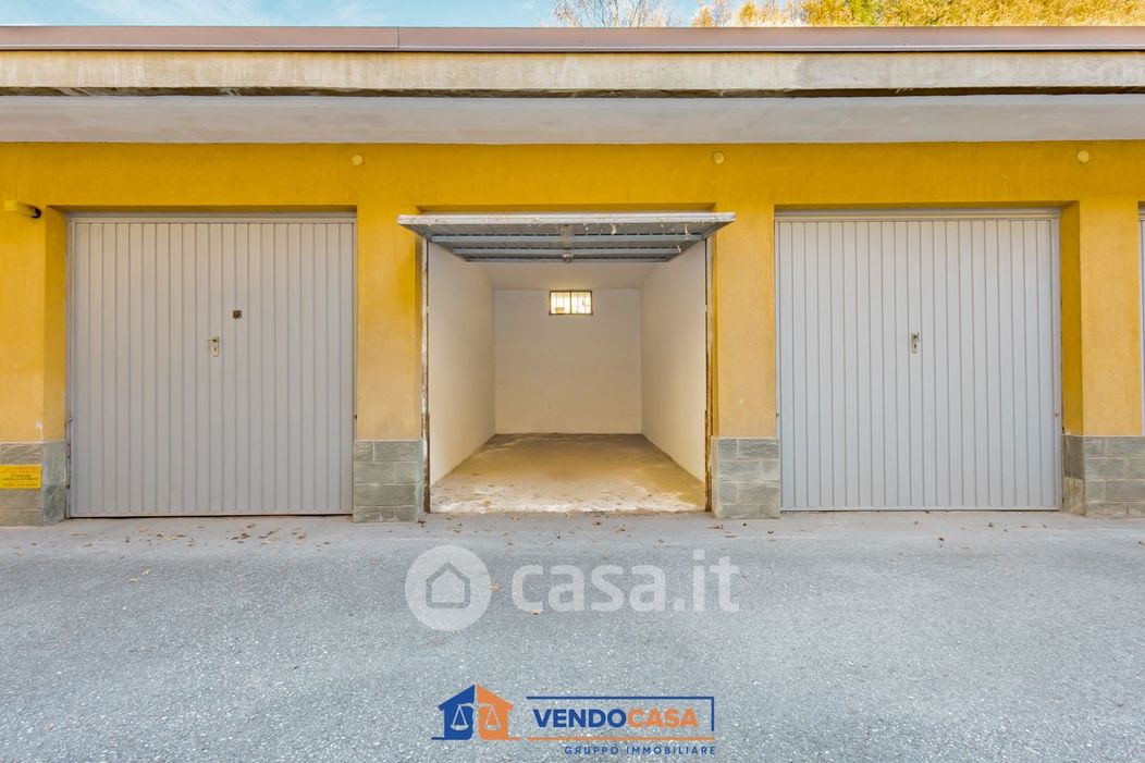Garage/Posto auto in Vendita in Via Valdieri 39 a Borgo San Dalmazzo