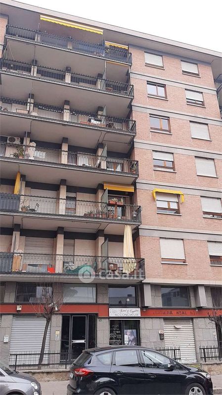 Appartamento in Affitto in Via La Loggia 65 a Torino