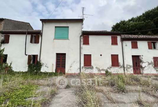 Appartamento in Vendita in Via Sabbioni a Castagnaro