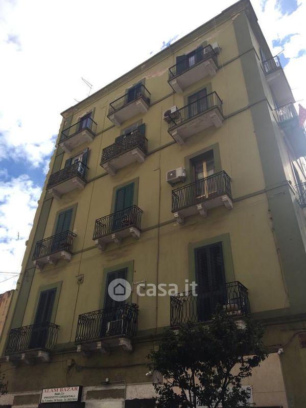 Appartamento in Vendita in Via Duca di Genova 1 a Taranto