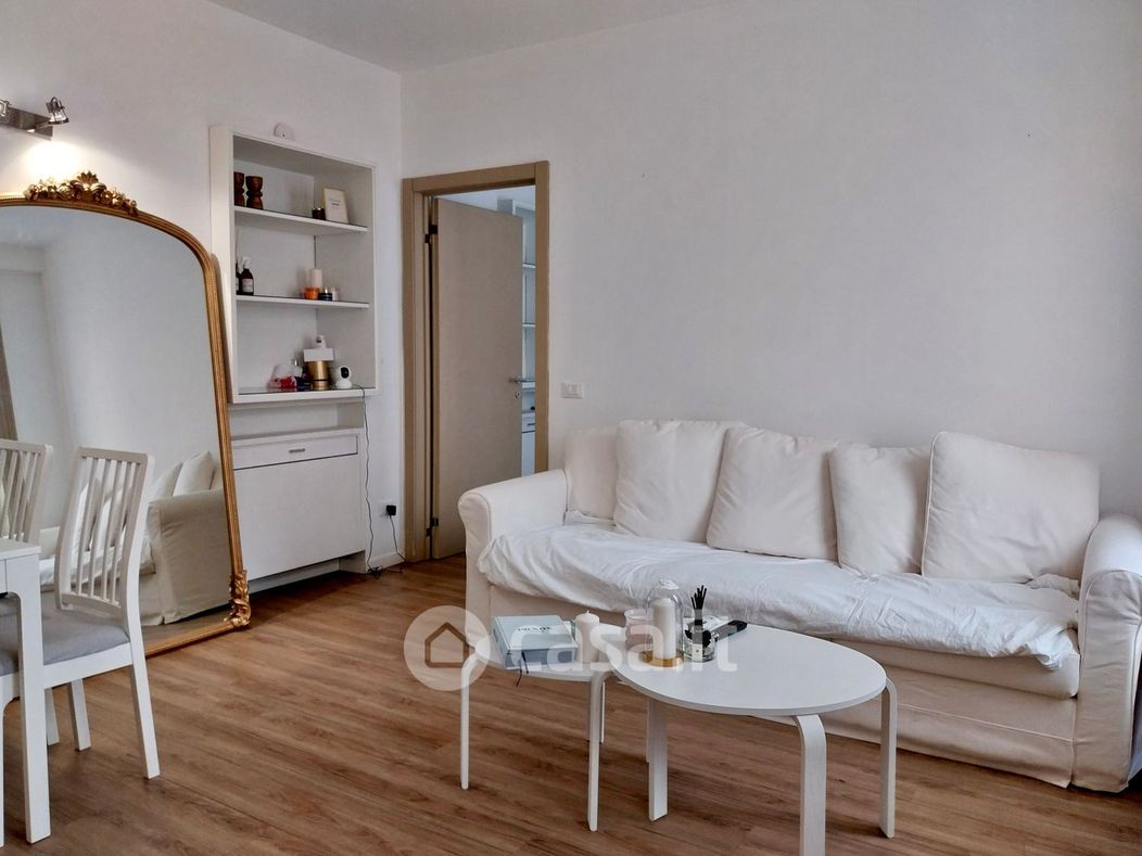 Appartamento in Affitto in Via della Spiga 46 a Milano