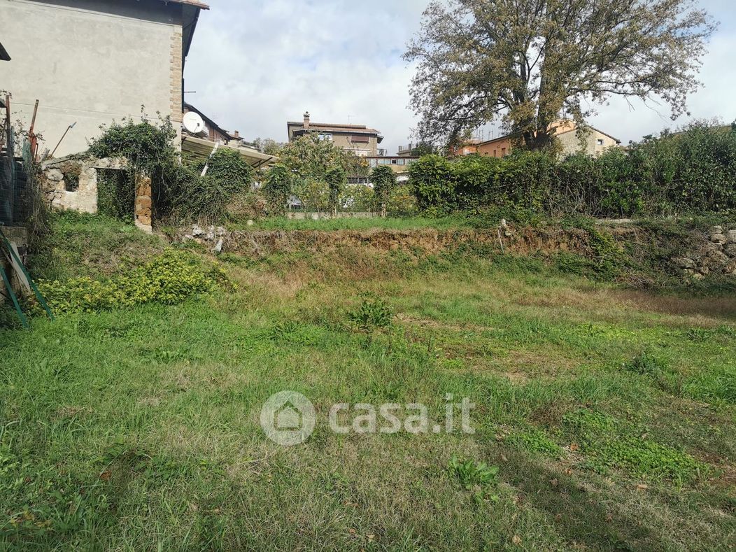 Terreno edificabile in Vendita in Piazza Sciarra a Manziana